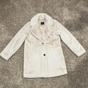 Abercrombie & Fitch faux fur coat size S